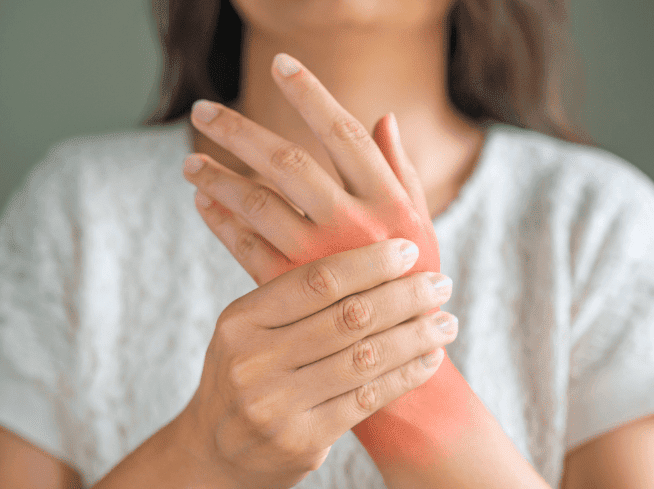 3 Common Myths About Wearing A Brace - OMA - Oh My Arthritis